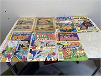 (5) Vintage Archie Comic Books & 2 Other books