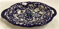 Beautiful hand crafted pottery tray measuring 8