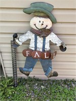 Metal fall decoration