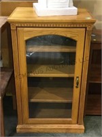 4 TIER 3.5' TALL GLASS CABINET