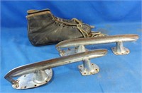 Pair of antique Reacher skates - as is