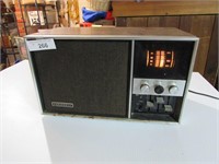 Panasonic RE-7500 Radio Works Needs TLC