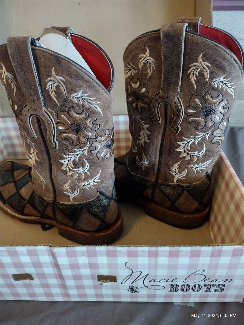 Women's Sz10 Macie Bean Square Toe Cowboy Boots