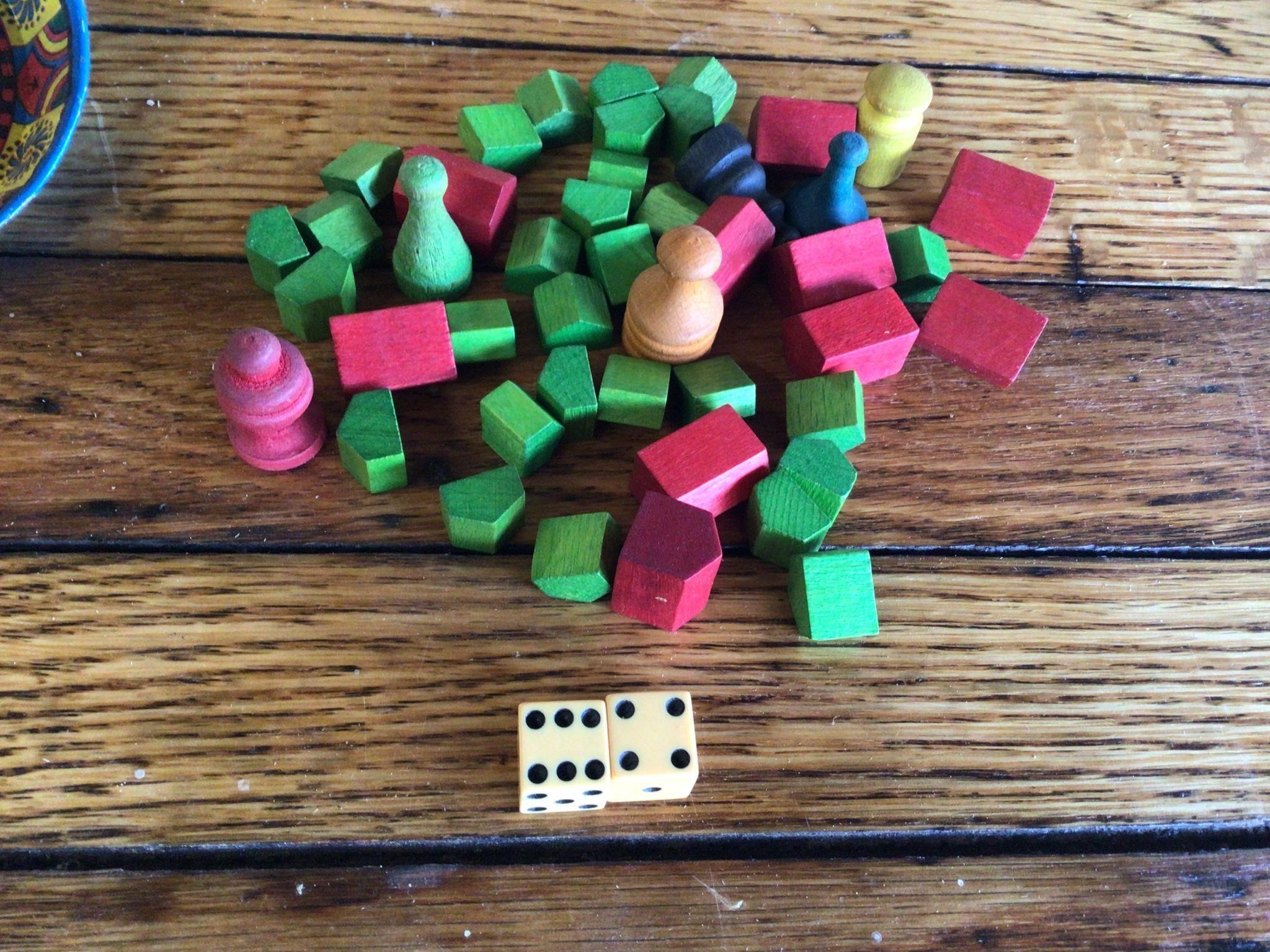 VINTAGE WOOD MONOPOLY PIECES AND DICE