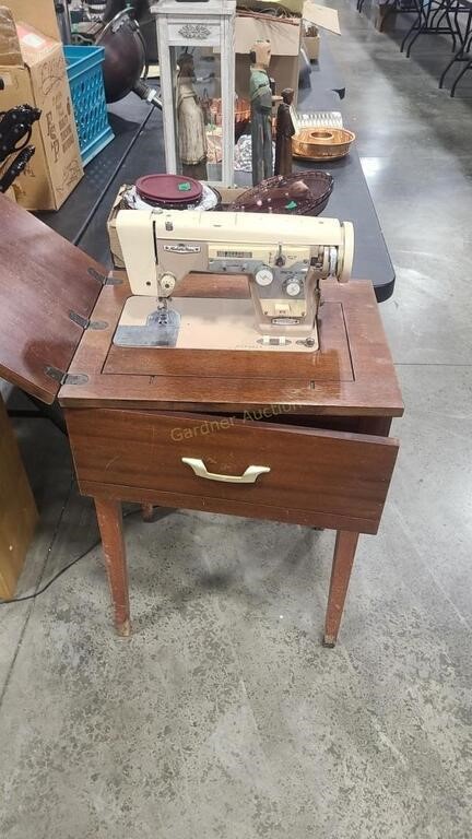 MODERN HOME SEWING MACHINE & CABINET