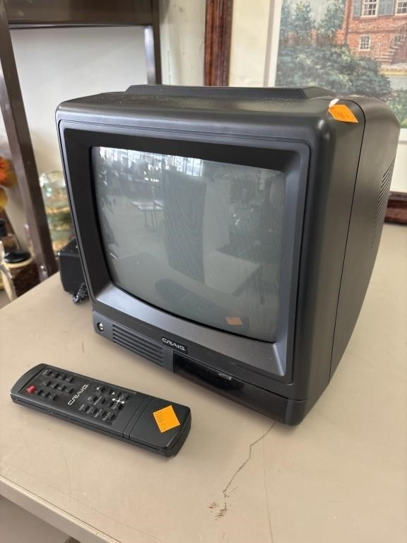 Tiny Vintage TV w/ Remote