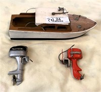 Wood Toy Boat & 2 Motors