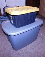 Commander 5 gal. storage tote w/ lid - Sterilite