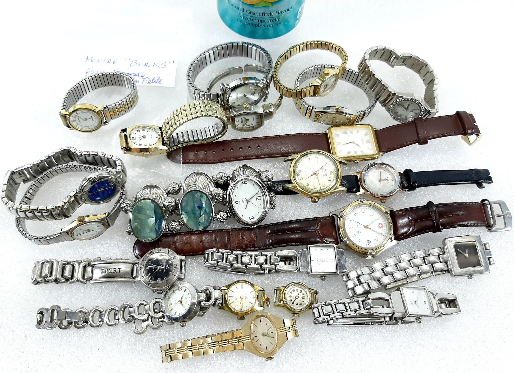 20 montres dont BIRKS, WENGER, SEIKO, TIMEX, etc.