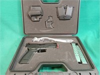 New! Springfield Armory XD-9 9mm Pistol. Sub