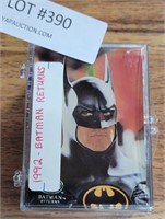STACK OF 1992 BATMAN RETURNS TRADING CARDS