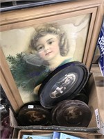 Assorted oval frames w/ pictures--Cupid, etc.