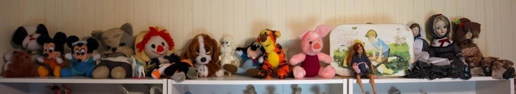 Collection of Vintage Plush Toys & Dolls