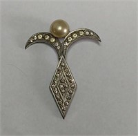 Vintage Ladies Stick Pin