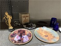 COLLECTOR PLATES, ORIENTAL FIGURINE PLASTIC,