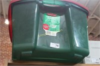 STORAGE TOTE WITH LID