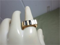 10K Gold Ring, 7.9g