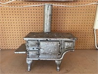 Ideal Baby Cast Iron Toy Cook Range Stove