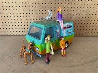 Vintage Scooby Doo Mystery Machine & Character Set
