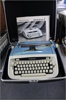 Royal Typewriter in Case