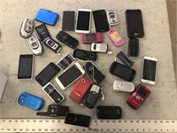 CELL PHONES LOT