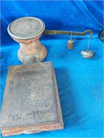 Antique Howe scale co. Weight scale. Patented