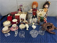 FLEA MARKET LOT