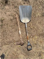 Aluminum Scoop shovel and pick axe