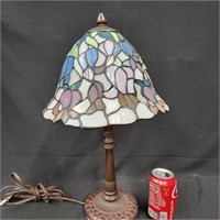 Leaded glass shade table lamp,  reproduction look