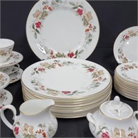 Royal Doulton "Ardon" china set. , 8 cups and