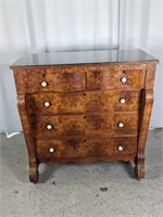 (1)Vintage Wooden Chest of Drawers with Glass Top