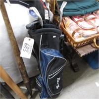 GOLF BAG, 5 RT HAND CLUBS & STAND