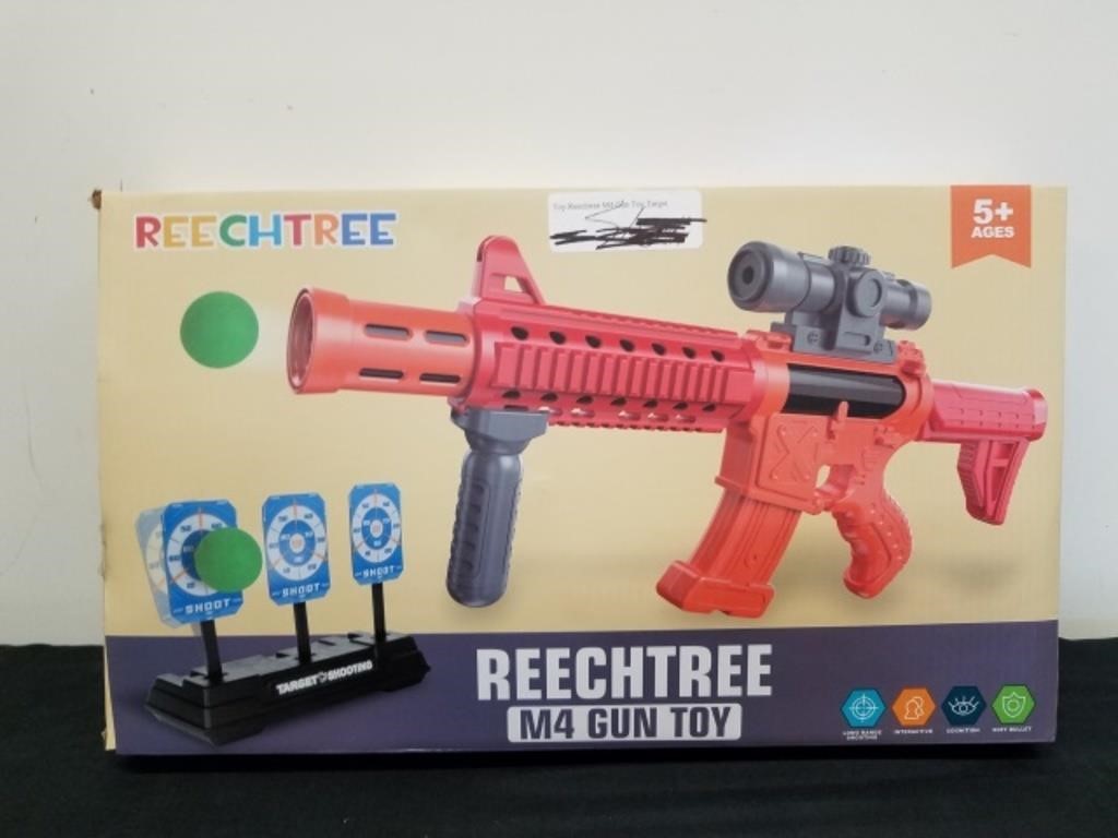 New reechtree m4 gun toy