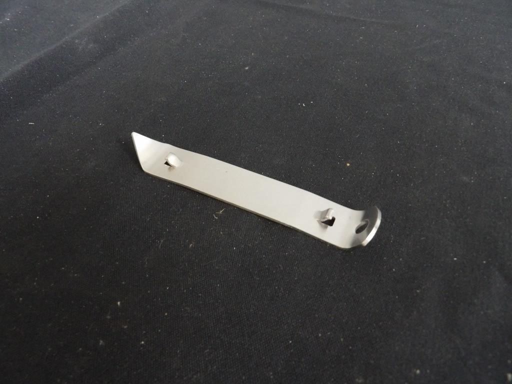 BID X 10: NEW WINCO BEER BOTTLE CAN OPENER PIERCER