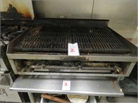 3' COUNTERTOP 3-BURNER GAS CHAR BROILER