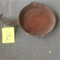 cast iron frying pan