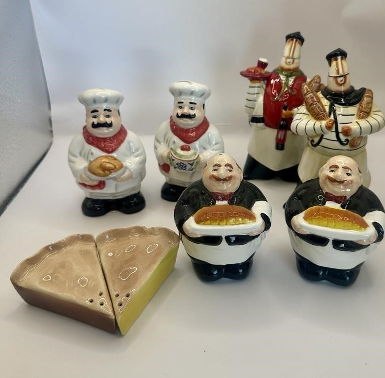 Bakery Collectible Salt and Pepper shakers