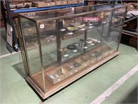 Glass Shop Counter Display Cabinet With Some