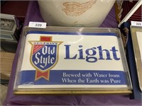 Heileman's Old Style Light lighted beer sign