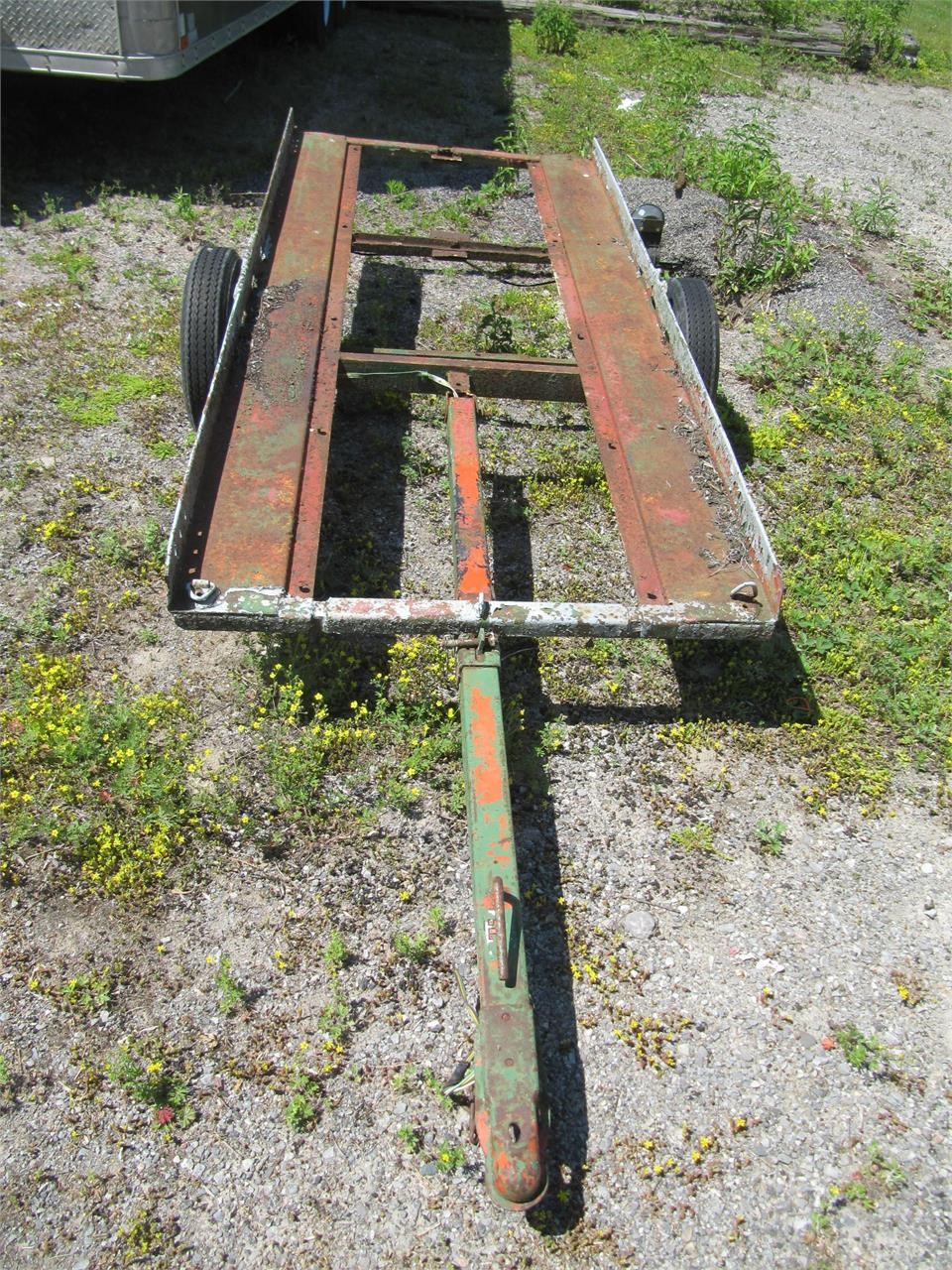 SMALL UTILITY TRAILER (NO OWNERSHIP)