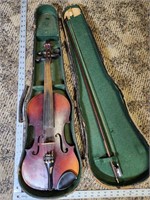 Vintage Violin w/ case
