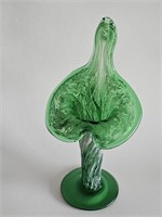 VTG GREEN AND WHITE ART GLASS JACK IN THE PULPIT