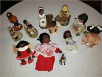 LOT OF AFRICAN AMERICAN FIGURINES AND DOLLS