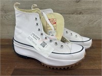 Women’s size 8.5 converse