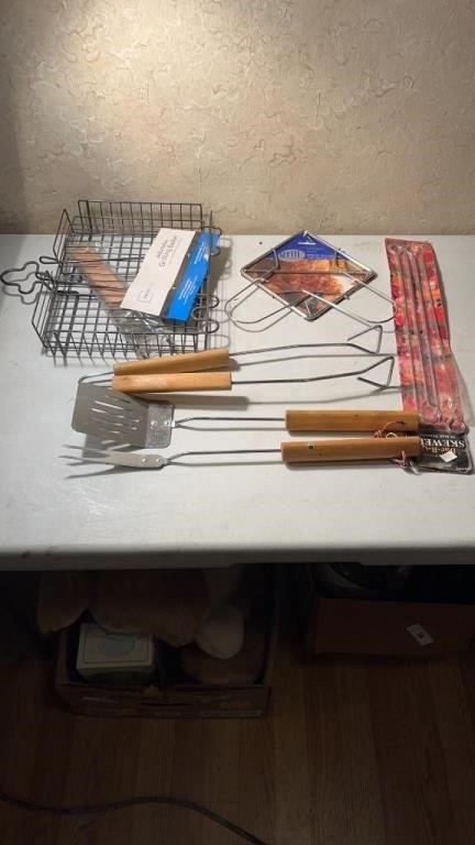 Grilling Tools, Skewers, Chicken Rack, Basket