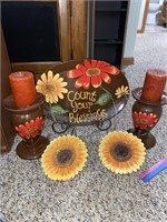 Decorative platter, pillar candles, sunflower