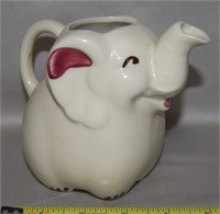 Vtg Shawnee USA Pottery Elephant Creamer 4.75"