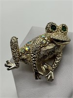 Vintage Gold Tone Figural Frog Pin