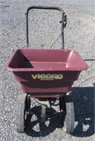 Vigoro 4000 Walk Behind Seeder