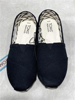 Toms Ladies Canvas Shoes Size 6